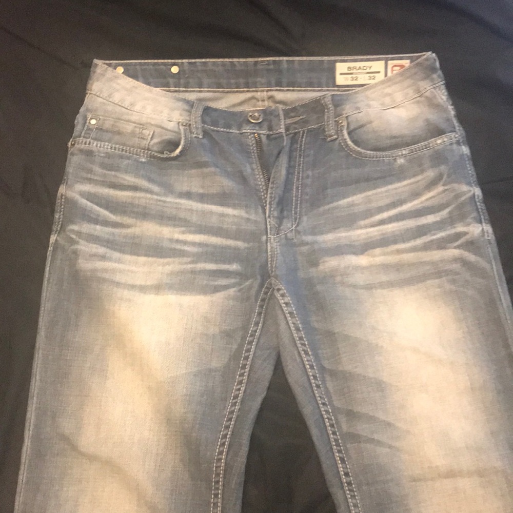 Buckle, Brady straight legged jeans